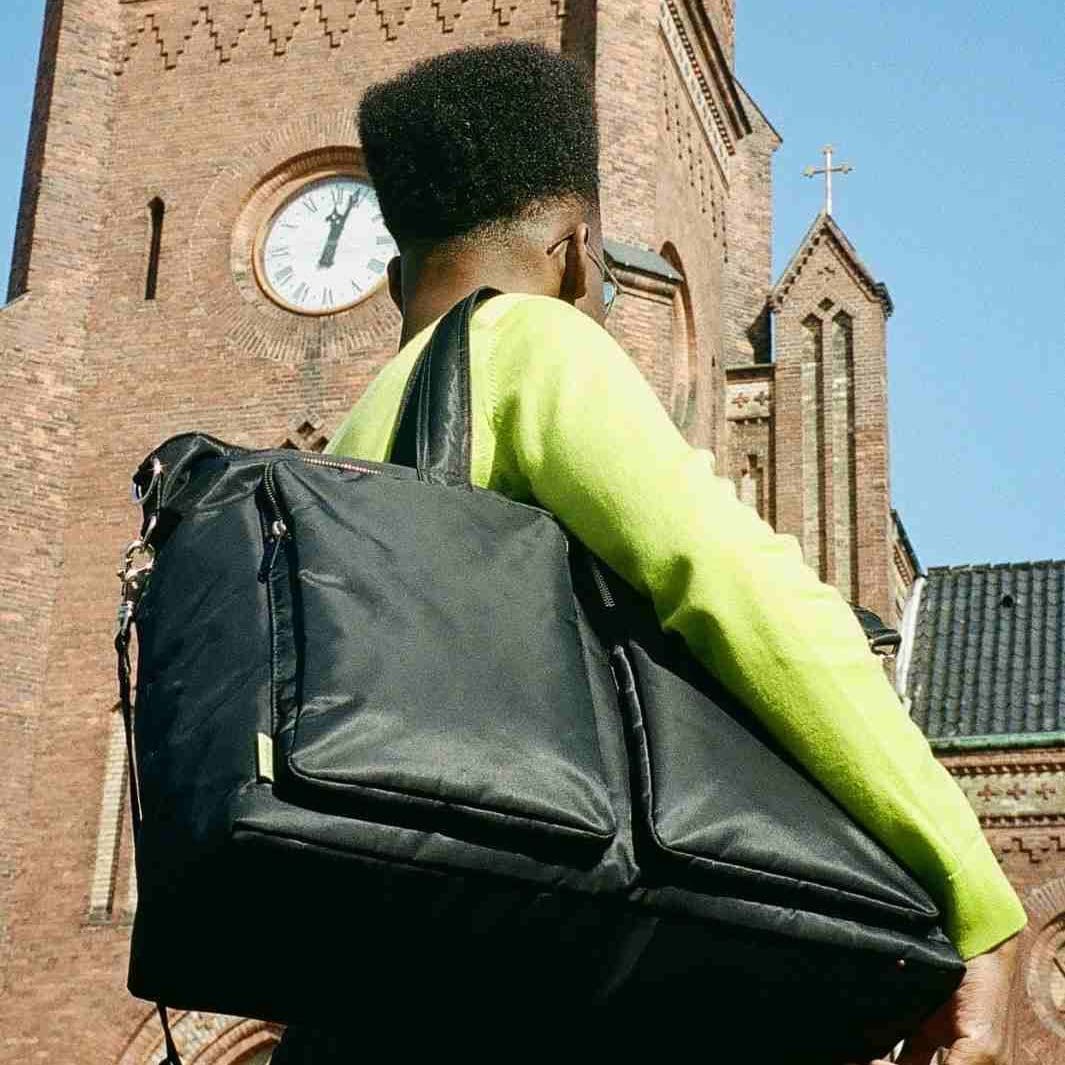 PASSION Tote taska – black