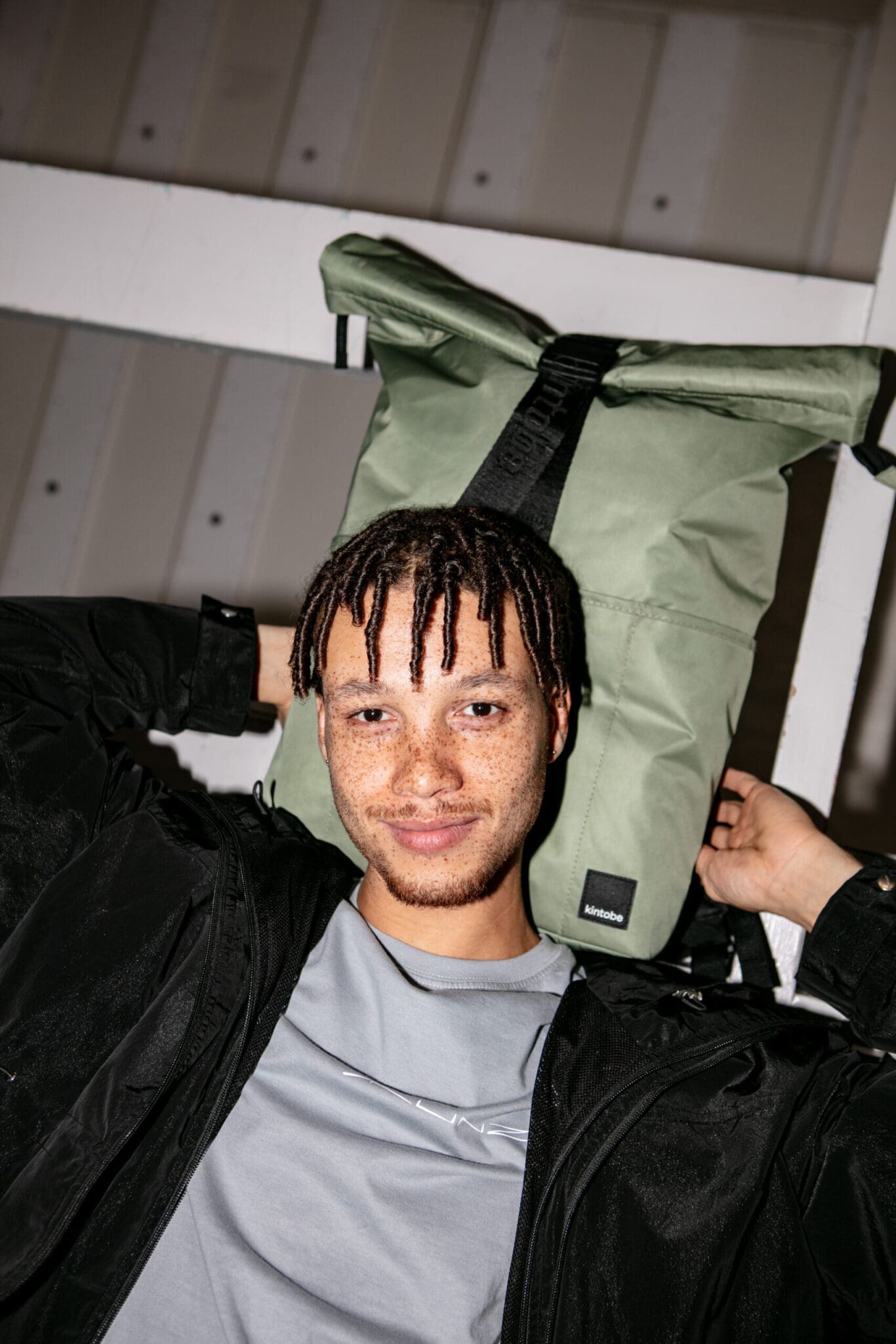 ROY Bakpoki – olive green