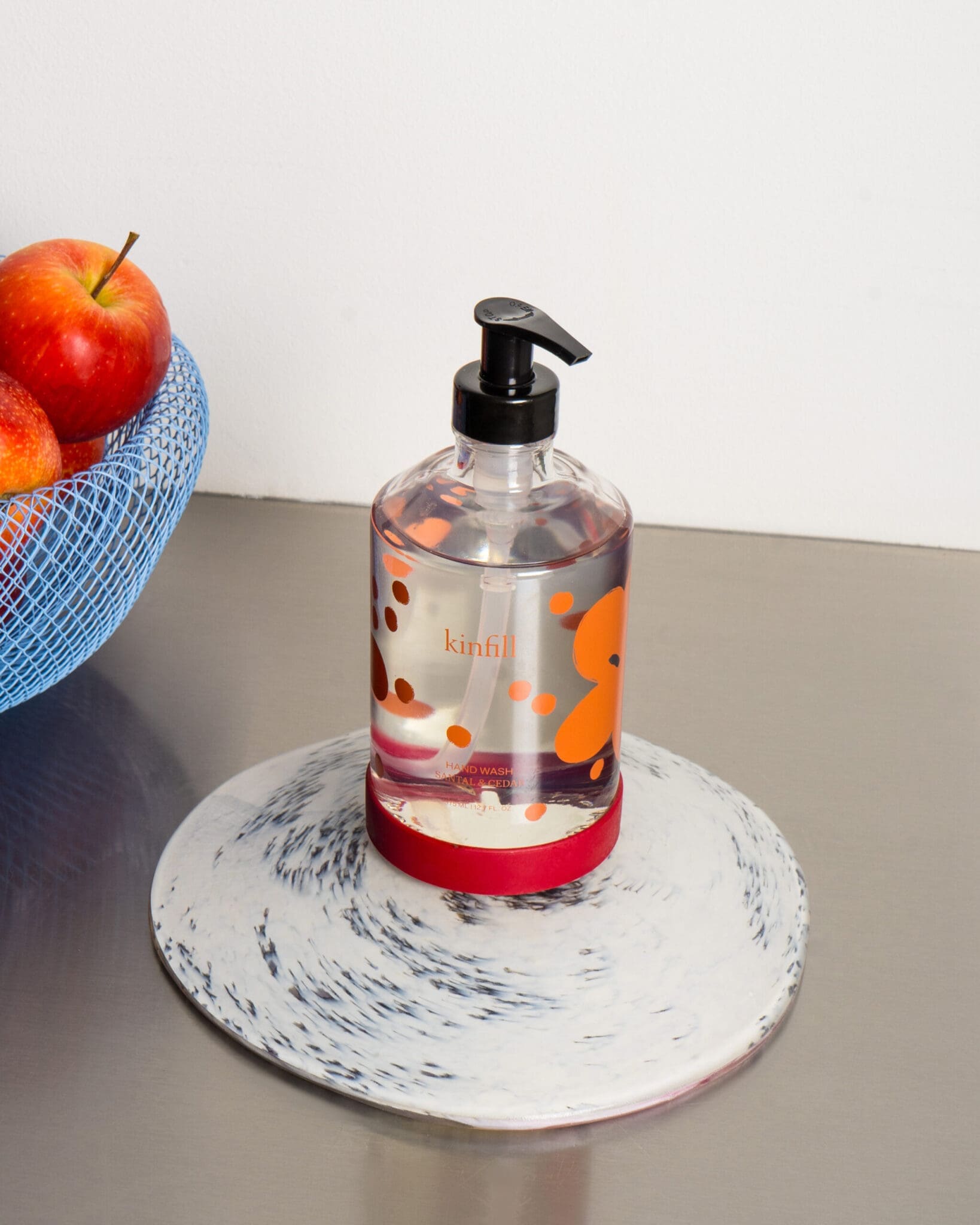 Kinfill handsápa – Santal & Cedar